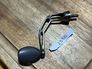 Shimano Stradic 2500FI fishing reel handle made by quantum (25510) - Picture 1 of 3