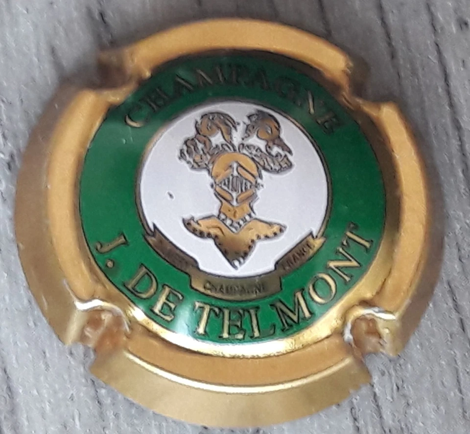 J. De Telmont : capsule de champagne n° 10 (très bon état) - Photo 1/1