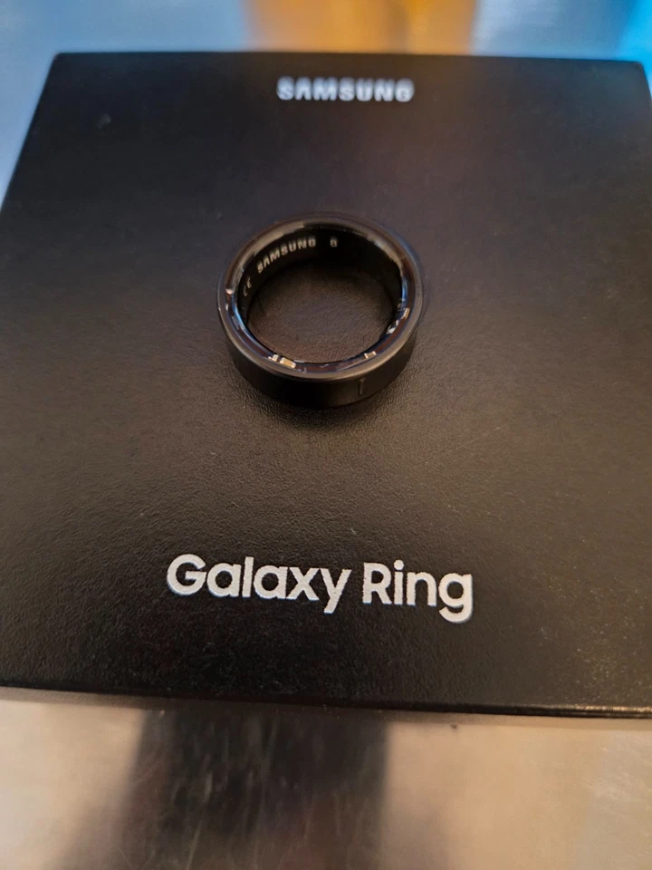 Anillo Samsung Galaxy - Talla 8 - Negro titanio Foto 1 de 1