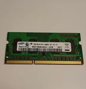 Dell Latitude E4300 1GB Ram Memory Sticks Samsung PC3 8500 - Picture 1 of 4