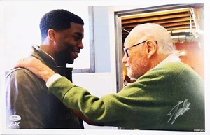 STAN LEE w/ Chadwick Boseman Signed Autographed Marvel 11x17 Photo Print PSA/DNA - Picture 1 of 3