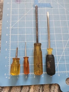 Vintage Yellow Handle Indestro CornwellScrewdriver 3 1/2", 4, 8 1/2, 9 1/2 LOT 4 - Picture 1 of 6