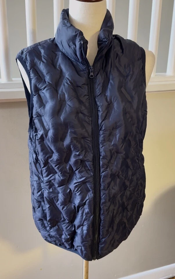 Tangerine Women’s Quilted Vest Full Zip Sz M - Image 1 of 3