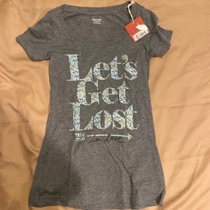 Mossimo Supply Co Top Womens L Gray Short Sleeve Let's Get Lost in love T-Shirt - Picture 1 of 6
