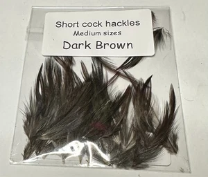 Short Hackles - Fly tying materials - Dark Brown hackles, Medium size - Picture 1 of 1