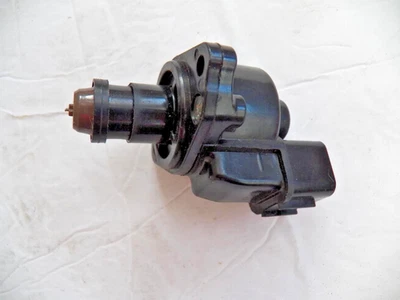 Nuevo estabilizador de válvula de control de aire de ralentí IAC Chevy Chevrolet Tracker 1999-2004 2,0 L Foto 1 de 4