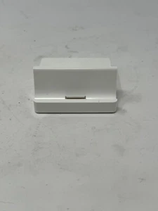 APPLE iPAD DOCKING STATION A1381 & Apple Digital AV Adapter HDMI Mc953zm/a EUC - Picture 1 of 6