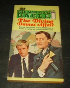 David McDaniel MAN FROM U.N.C.L.E. 9: THE DIVING DAMES AFFAIR pbk 1st Ed - Picture 1 of 3