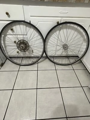 Vintage Schwinn Superior Wheel Set Bontrager Fuji Panasonic Trek Shimano - Image 1 of 4
