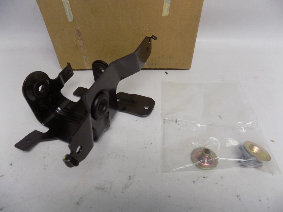 New OEM 2001-2003 Ford Windstar ABS Anti Lock Brakes Control Modulator Bracket - Image 1 of 1