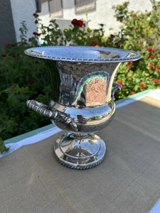 WM Rogers 851 Silver Plated Champagne Ice Bucket Urn Trophy Style Mottled Patina - Picture 1 of 9