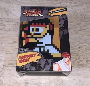 Street Fighter II / 2 Pixel Art Ryu Sparschwein Geld Münze Geldkassette Paladone Capcom - Bild 1 von 3