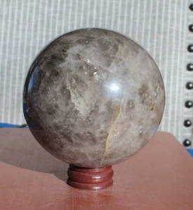 RAUCHQUARZ KUGEL 82,2 MM / 791 GRAMM - Bild 1 von 7