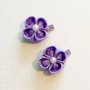 A Pair of (2 pc) Japanese Kanzashi purple Daisy Flower Hair Clip Alligator Clip - Picture 1 of 3