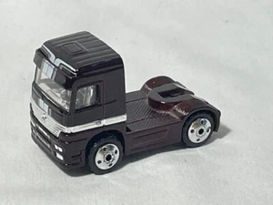 1999 Matchbox Mercedes Benz Actros 1857 Semi Cab, 1/64 - Picture 1 of 2