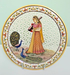 Hand Crafted Indian Marble Reticulated Stone Plate, Ø9" - Picture 1 of 8