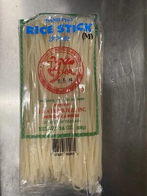 ( 6 ) Pack Pho Thai Rice Noodle 14 oz Medium size. 🐎 🐎 Brand Rice Stick~12/26. - Image 1 of 4