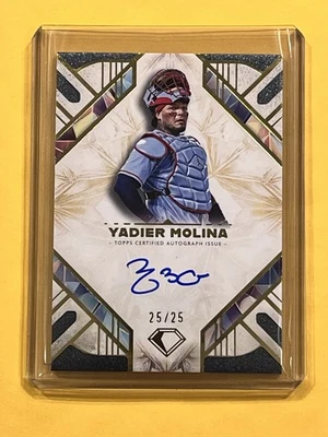 YADIER MOLINA 2025 Topps Diamond Icons AUTO Card # 25/25 CARDINALS - Image 1 of 2