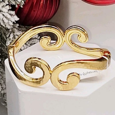 Brazalete Brighton Royale con Bisagras Nuevo con Etiquetas Puño Tono Dorado Cepillado “Knowledge Is Power” Foto 1 de 4