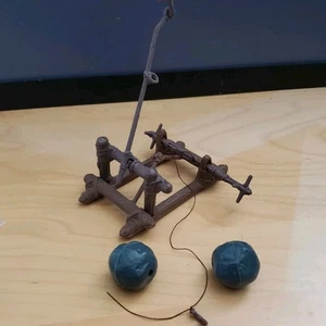 Vintage 1983 Kenner Star Wars EWOK ASSAULT CATAPULT w 2 Boulders  - Bild 1 von 3