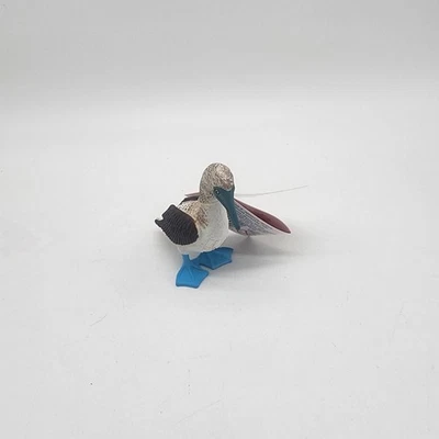 Piquero de patas azules, pájaro, modelo de goma muy realista, estatuilla pintada a mano de 3" Foto 1 de 4