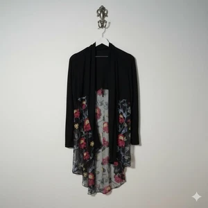 Kim & Cami · Large · Schwarz Netz Blumen bestickt Staubmantel Cardigan Wasserfallsaum - Bild 1 von 7