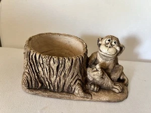 Maceta de mono de resina de plástico vintage MCM 1970 aspecto de piedra marrón 7,25”L3,5”T - Imagen 1 de 6