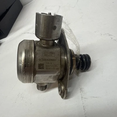 OEM NEW Engine High Pressure Fuel Pump 11-14 Kia Sorento Sportage 35320-2G720 - Image 1 of 4