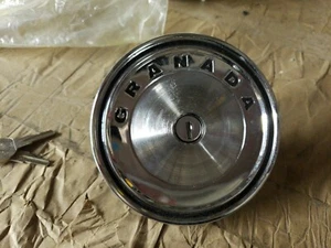 NOS 1975 Ford Granada Locking Gas Fuel Petrol Cap Die Cast d5dZ-9030-b - Picture 1 of 3