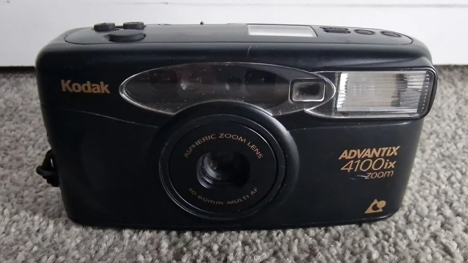 Kodak Advantix 4100ix 30-60mm Auto Focus Multi AF APS Film Camera H12 *Repairs* - Image 1 of 4