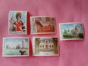 STAMPS - TIMBRE - POSTZEGELS - BELGIQUE - BELGIË 1990  Nr 2377/81**  (ref.2566) - Afbeelding 1 van 2