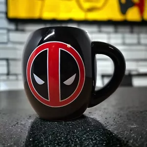 Marvel Deadpool 14oz Barrel Coffee Cup Mug Black Round - Picture 1 of 8