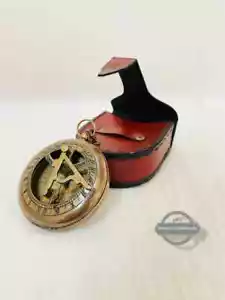 Brújula vintage reloj de sol con caja roja, para trekking/viajes/regalos - Imagen 1 de 8