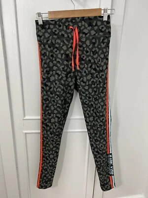 Calzas blancas Fox Boutique SDX WFA Sarahs Day camuflaje corredor rayas laterales talla mediana Foto 1 de 4