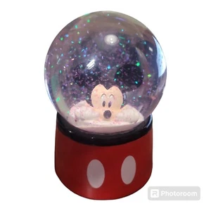 Disney Mickey Mouse Schneekugel 5 1/2" rot schwarz weiß - Bild 1 von 6