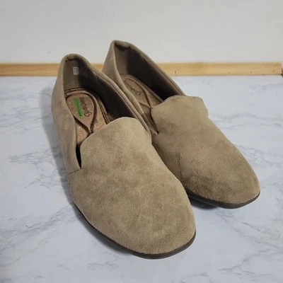 Women's Baretraps Tan Suede Flats, Size 10M - Image 1 of 4