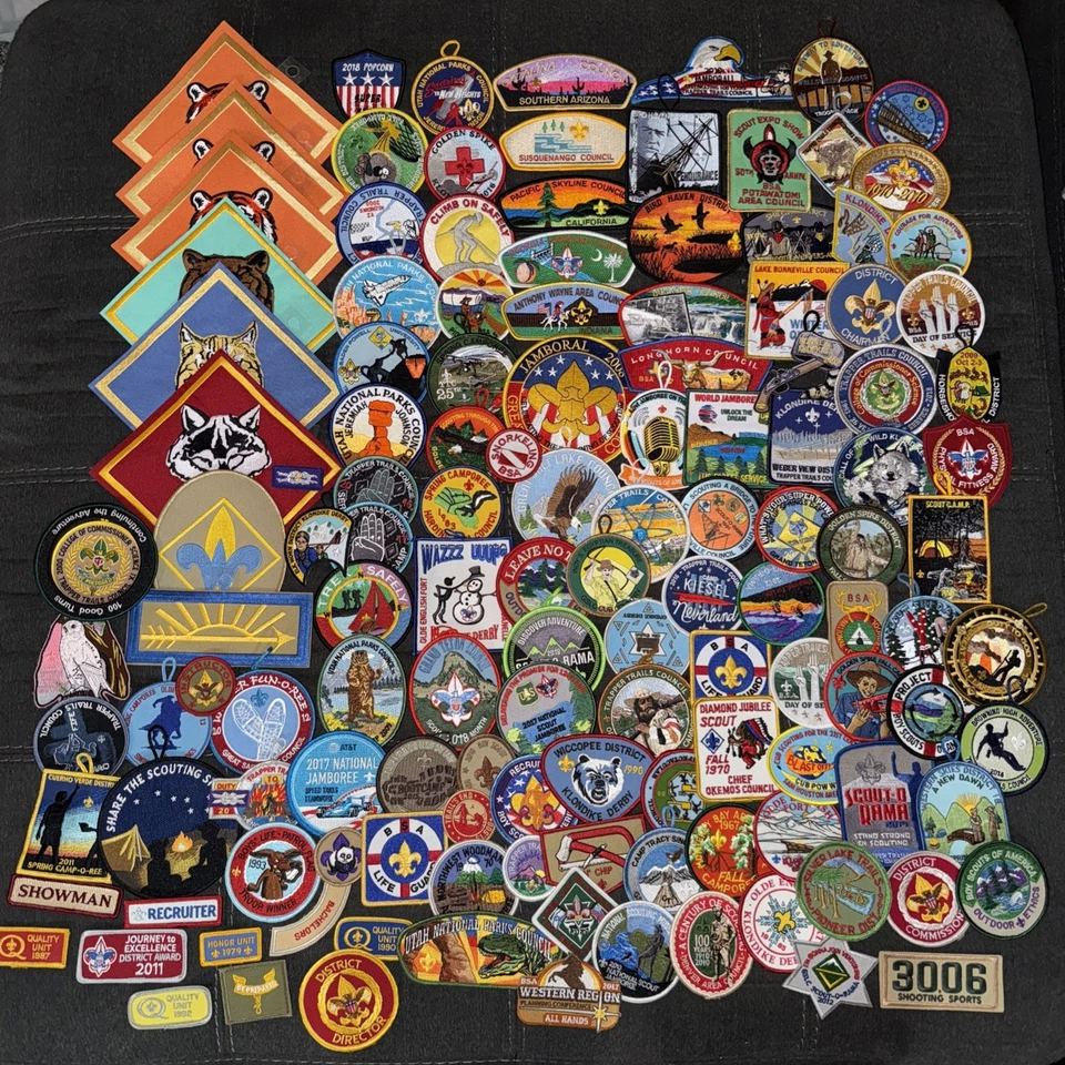 BSA HUGE PATCH LOT. BOY SCOUTS OF AMERICA. MINT.   - Image 1 of 4