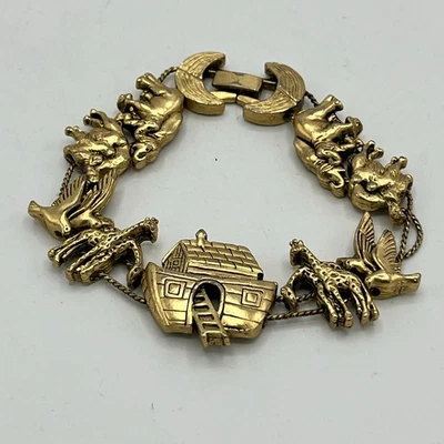 Noah's Ark Animal Charm Bracelet Gold Tone Animal Figures Novelty Jewelry 7.5" - Image 1 of 4