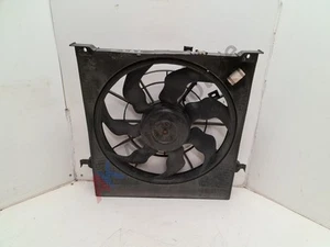 Kia Ceed ED MK1 2006-2012 - Engine Fan Cooling Radiator - 1.6 Diesel CRDI - Picture 1 of 11