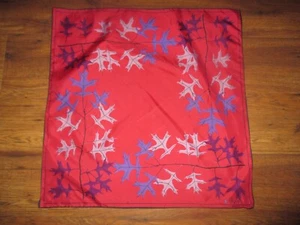 VERA NEUMANN Vintage BLUE PURPLE LEAVES On PINK Polyester SCARF - 1970's - Bild 1 von 4