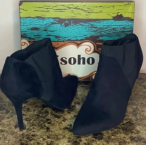 Zigi Soho Domenica Black Suede Heel Boots NWB Size 13M - Picture 1 of 12