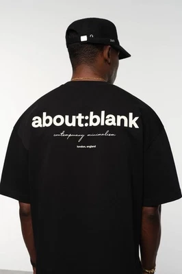 Acerca de:Blank - Camiseta Box Negra/Crudo Sudadera Talla Mediana RARA USADA UNA VEZ Foto 1 de 4