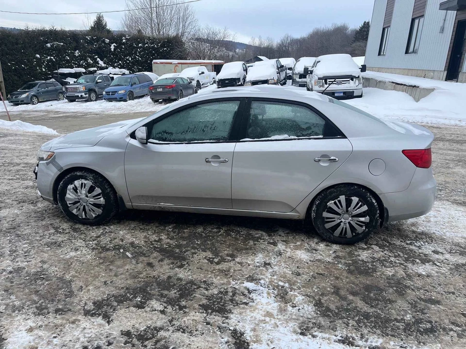Used Rack and Pinion Assembly fits: 2011 Kia Forte Power Rack & Pinion hydraulic Foto 1 de 4