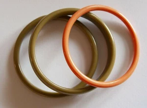 BRACCIALETTI (BANGLES) VERDE E ARANCIO - Foto 1 di 1