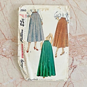 Simplicity 2666, 40s Skirt, W24/H33, Vintage Sewing Pattern, Cut, READ*** - Picture 1 of 2