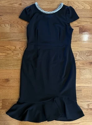 Vestido justo Betsey Johnson preto pérola acabamento flutuante tamanho 12 elegante - Imagem 1 de 4