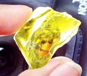 129.55 Ct Zircon Color Cambodian Rough Certified Loose Gemstone With Free Gift - Picture 1 of 7