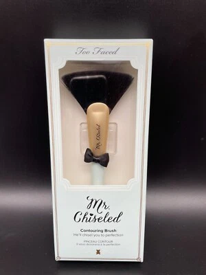 Too Faced Mr. Chiseled Contour Brush CONTOURING BRUSH.NEW. AUTHENTIC - Image 1 of 2