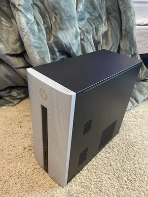 Used HP Pavilion 550/8GB RAM/1TB SSD/Windows 10 Home (Power cord included) - Image 1 of 3