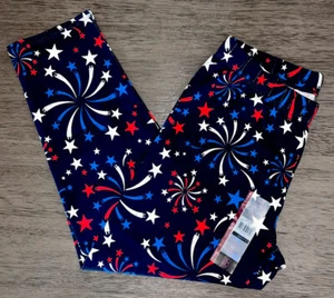 No Boundaries Juniors Capri Legging Blue Patriotic Firework Stars Print NWT - Picture 1 of 6